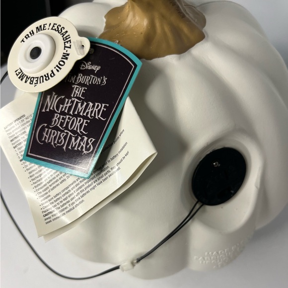 Nightmare Before Christmas Disney Jack Skellington Light Up Pumpkin Head 10"Ht - Picture 4 of 6